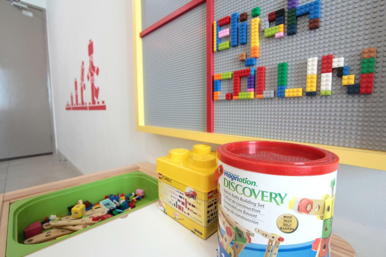 Апартаменти Afiniti Residensi Legoland Medini Нусаяя Екстер'єр фото